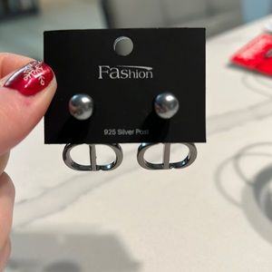 Double Pearl Earrings